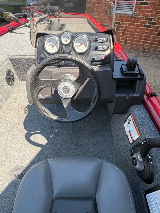 2022 Tracker Pro 170 Fishing Boat - photo 4
