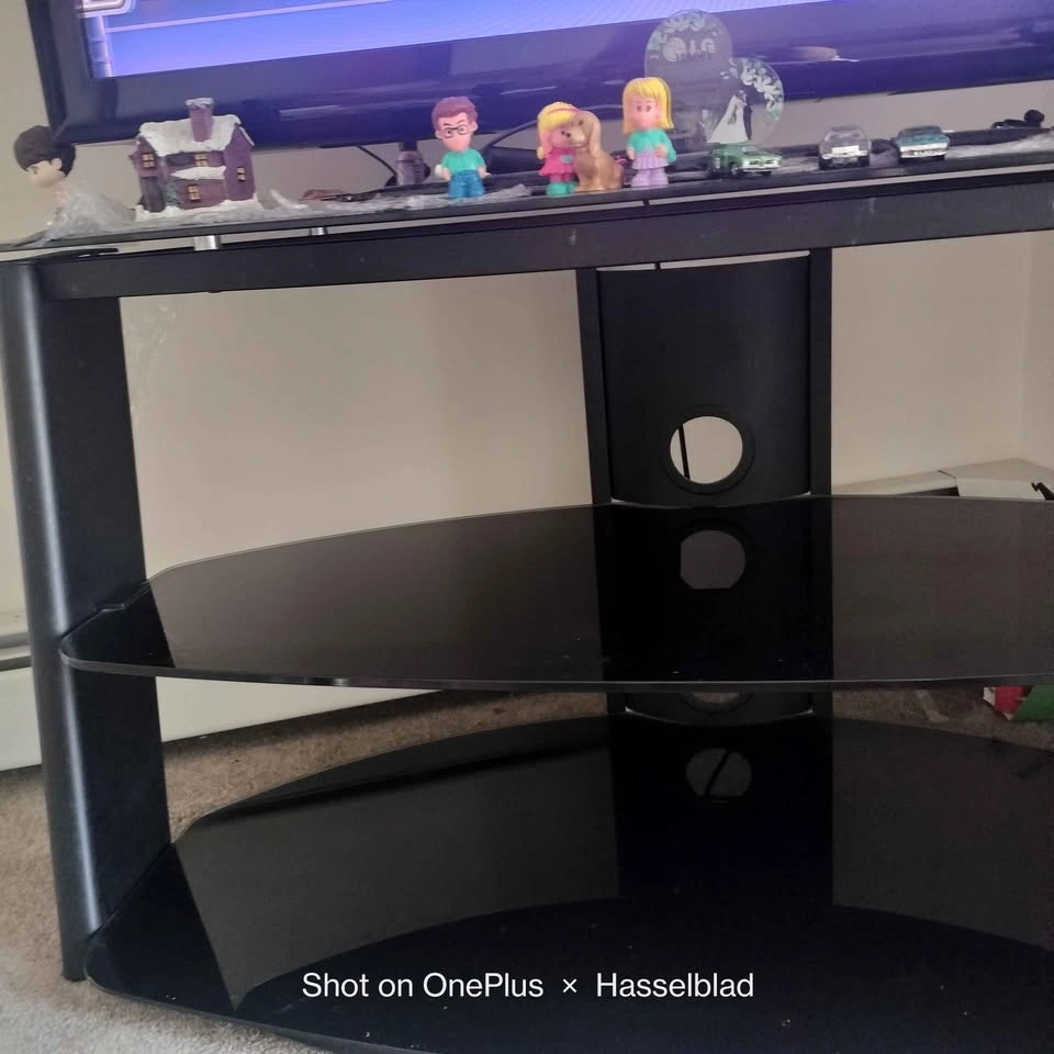 Black Glass 3-Tier TV Stand - Excellent Condition - photo 3