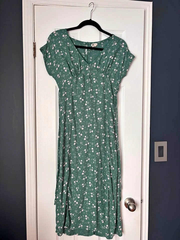 Billabong Green Floral Dress