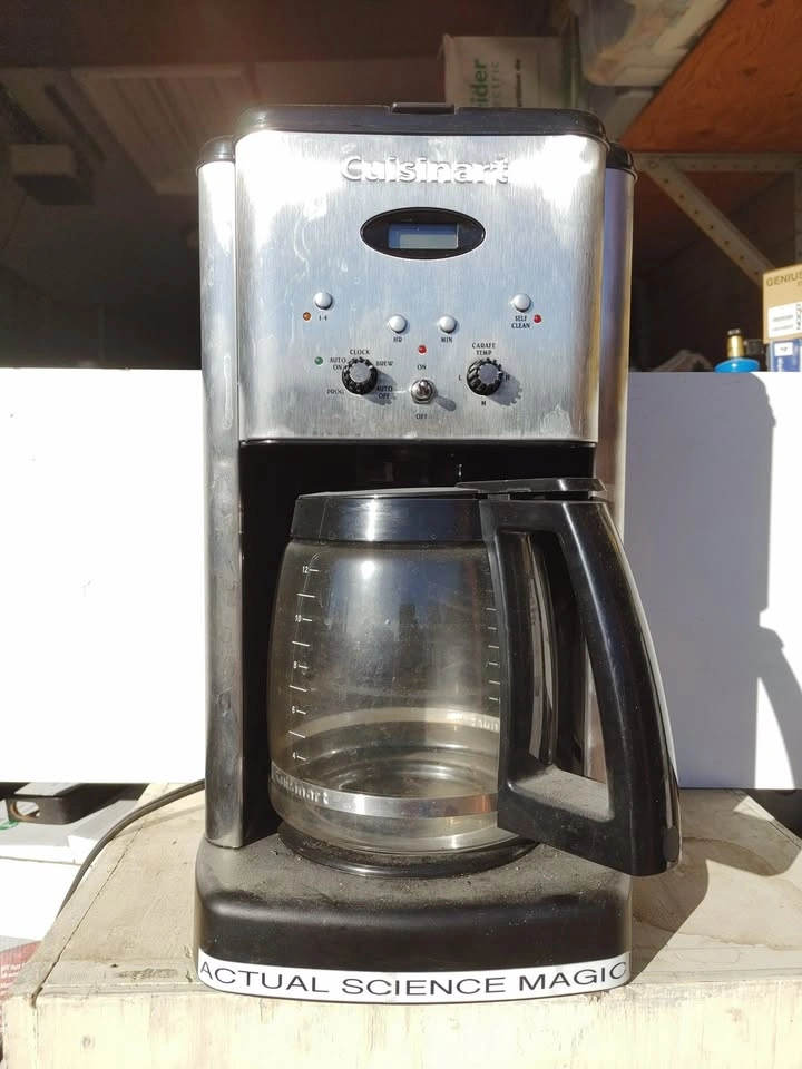 Cuisinart Coffee Maker with Timer - photo 2