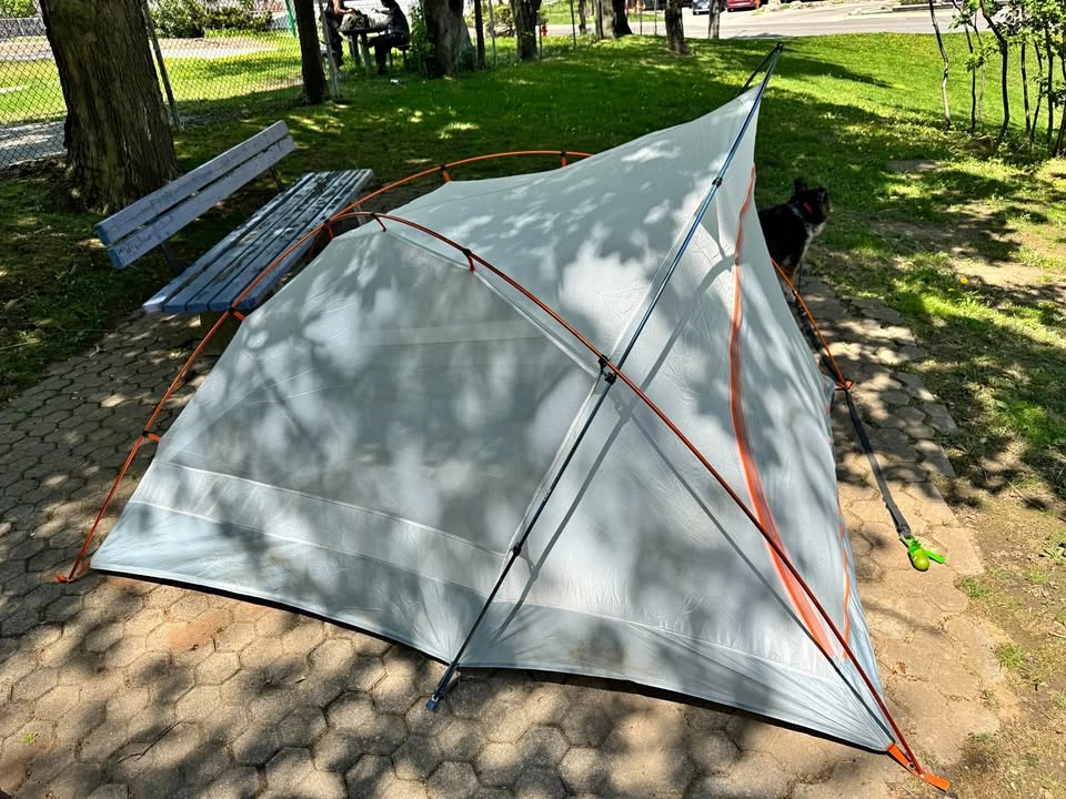 2 Person Tent & 2 Inflatable Mattresses - MEC