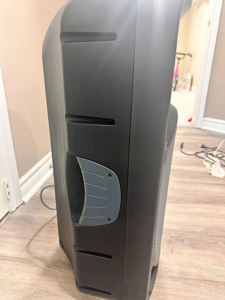 Behringer Eurolive B115D 1000W 15" Powered PA Speaker - photo 5