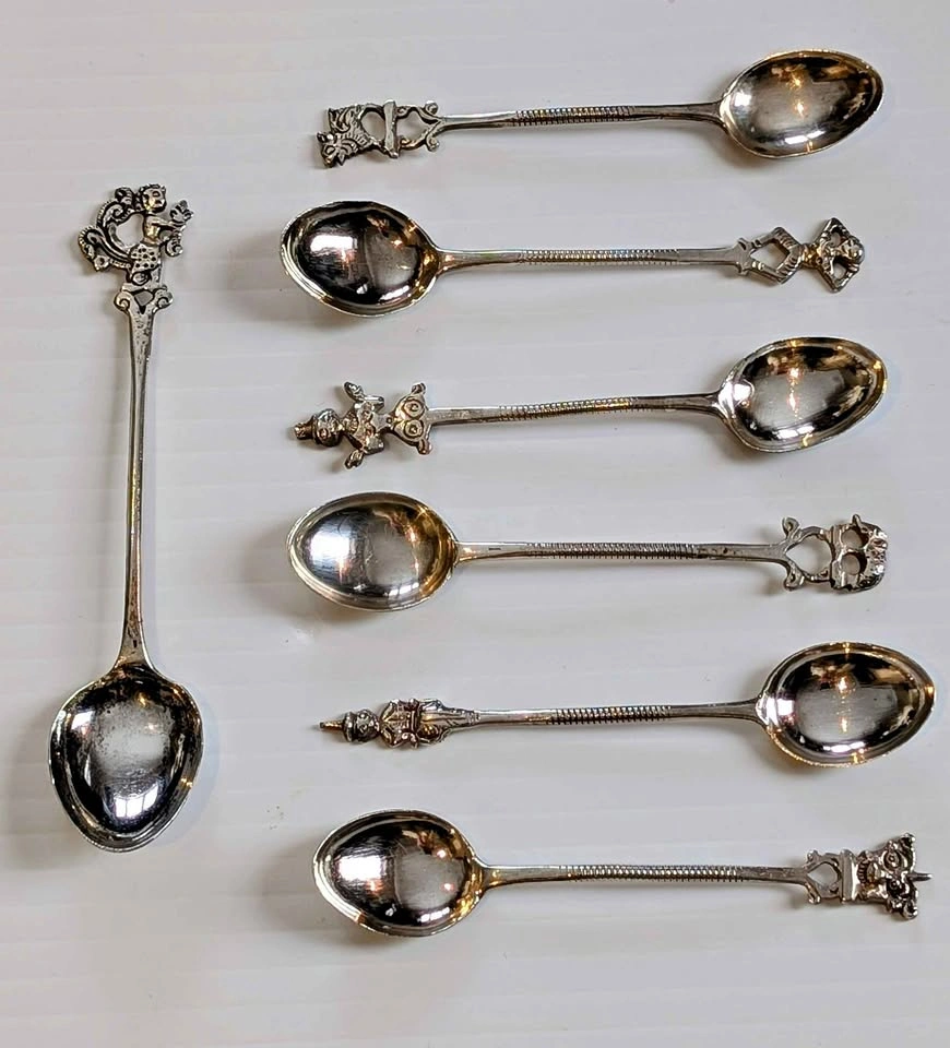 RARE Set of 7 Sri Lankan Silver Demitasse Spoons