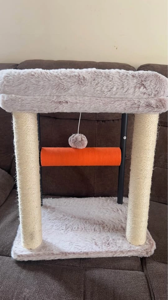 Bed platform for cat - photo 2