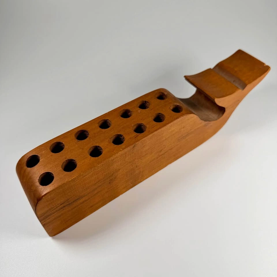 Vintage Wooden Whale Pencil Holder - photo 3