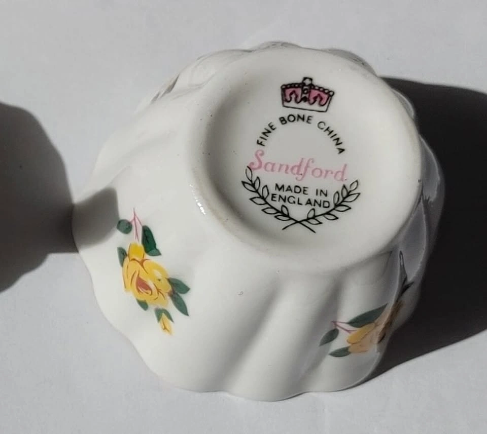 Liquidation! 7 pc Tea Sandford Miniature Tea Set - photo 3