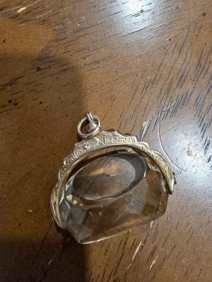 Vintage 9ct Gold Smoky Quartz Seal Fob Pendant
