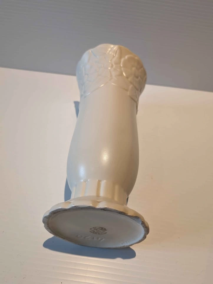18" VTG Czech Erphila Vase - photo 3