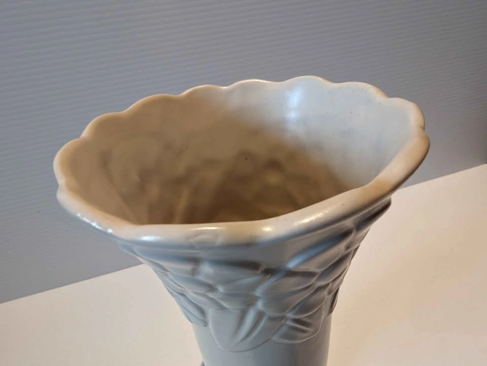 18" VTG Czech Erphila Vase - photo 5