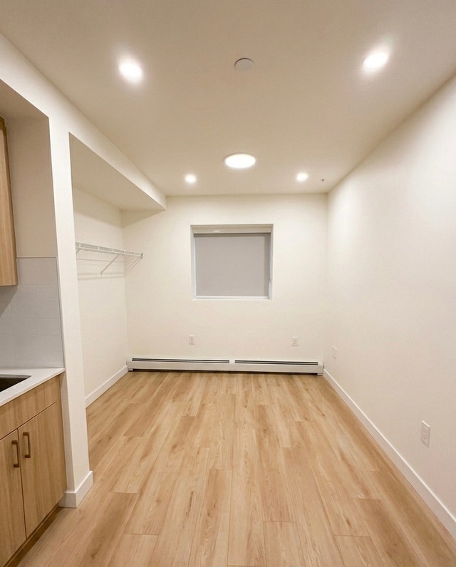 Cozy Studio near from UofA! (500$ cash bonus if move in June)