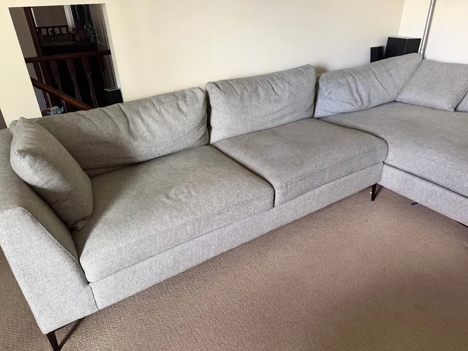 Couch with Chaise - photo 3