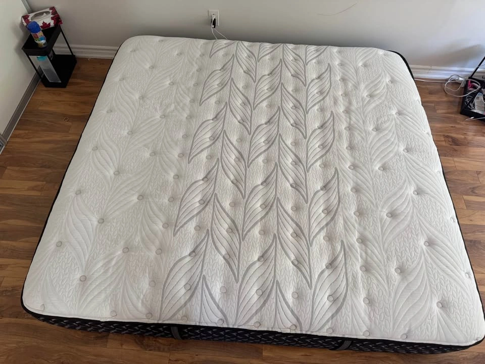 Sealy Natural Origins 12 inch King Mattress - photo 2