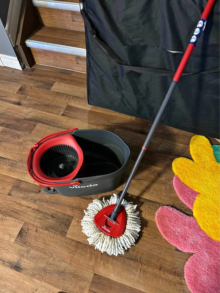 Vileda EasyWring Spin Mop & Bucket