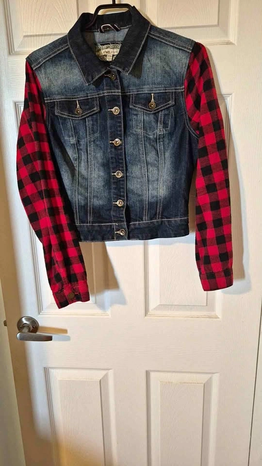 Plaid sleeved Jean Cropped Jacket