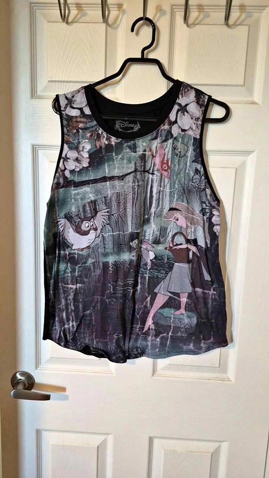 Vintage Sleeping Beauty Top Size XL