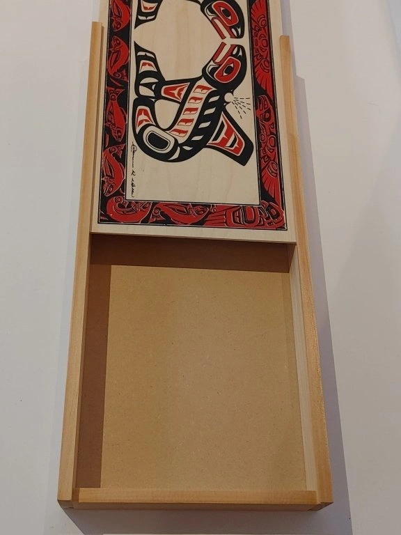Haida Orca Wood Box Signed Clarence Wells - photo 2