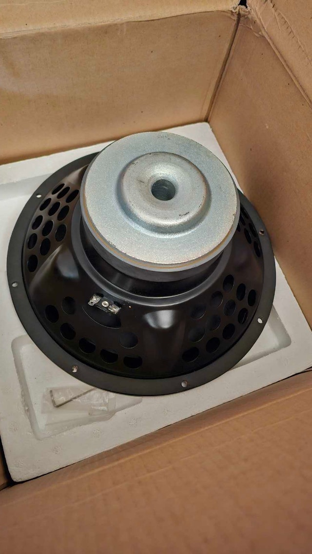 Klipsch Sub-12 Subwoofer Excellent Condition - photo 2