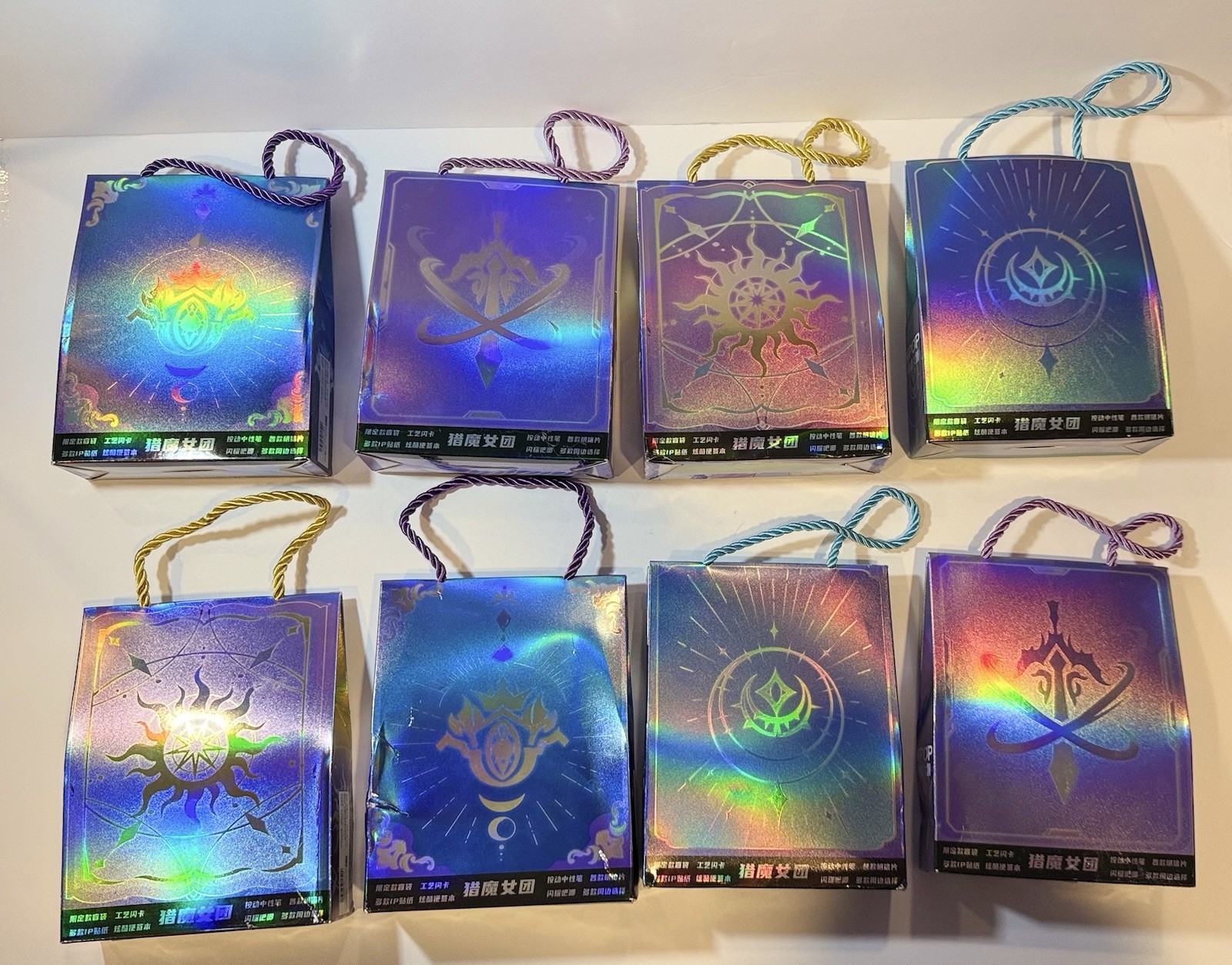 KPOP Demon Hunters Animation Collectible Gift Bag Set - photo 4