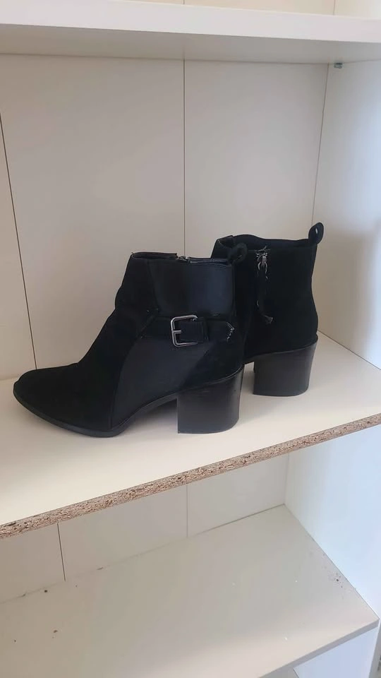 Zara Ankle Heel Boots - photo 2