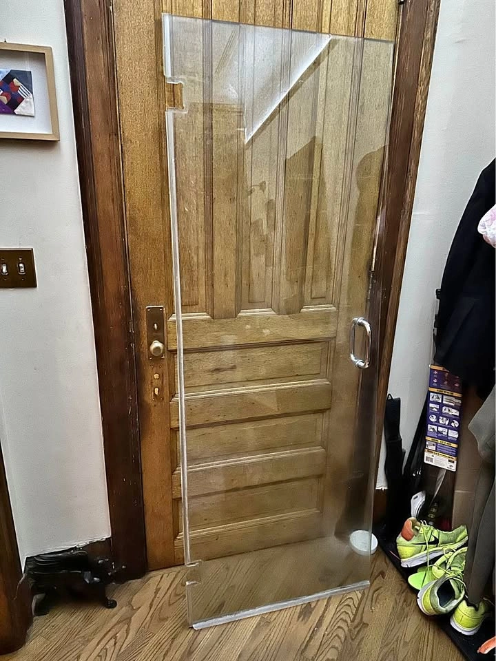2 Shower Glass Doors and Panel