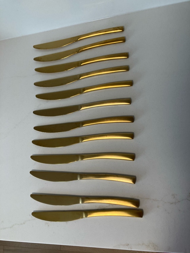 Gold Finish Flatware Set - Service for 12 - photo 5