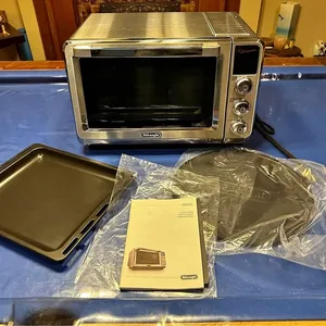 DeLonghi Livenza Oven EO241250