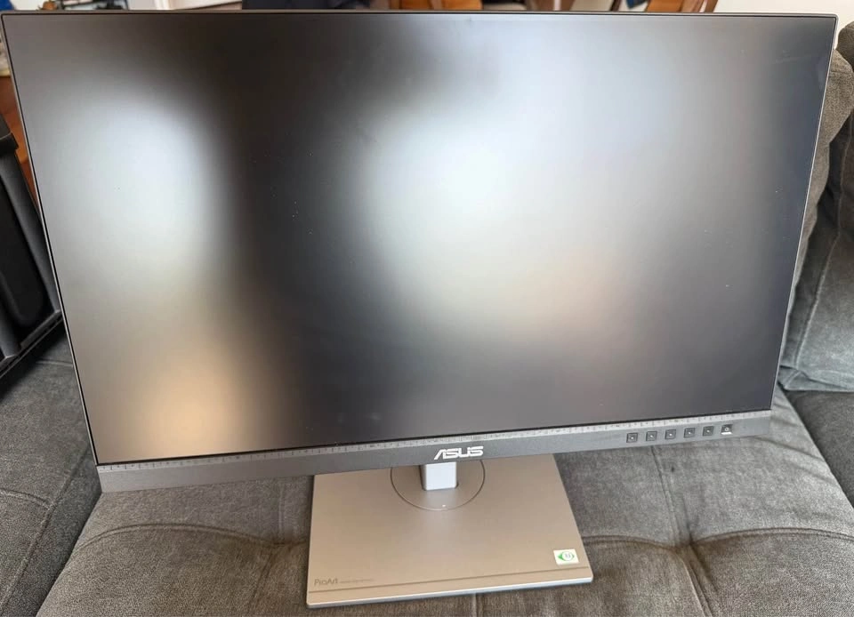 2 ASUS 24" Monitors - TUF Gaming 144Hz + ProArt USB-C - photo 2