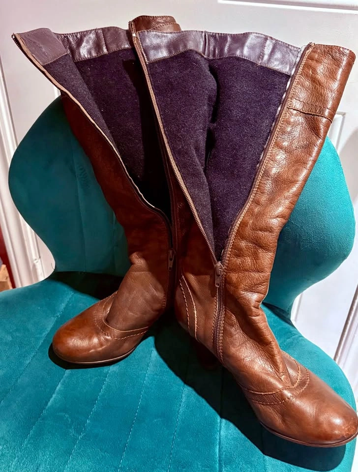 Brown Leather High Heel Boots - photo 4