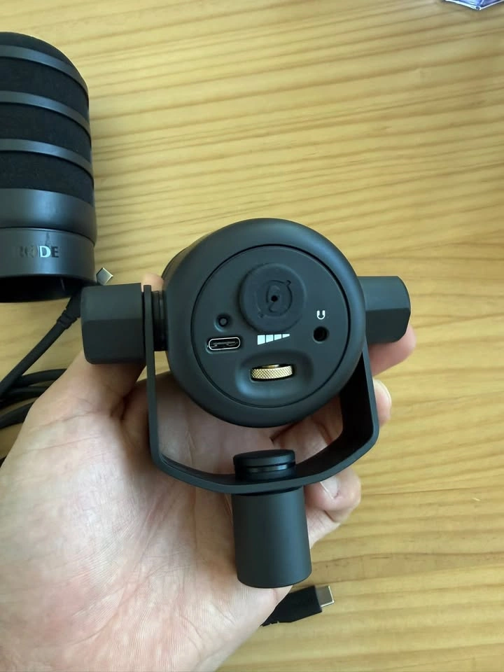 RODE PodMic USB - Podcast and stream mic - photo 5