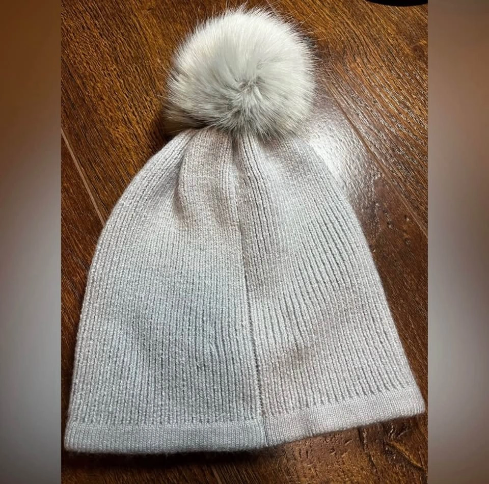 Aritzia Main Character Snow Day Beanie - Light Cool Grey - photo 3
