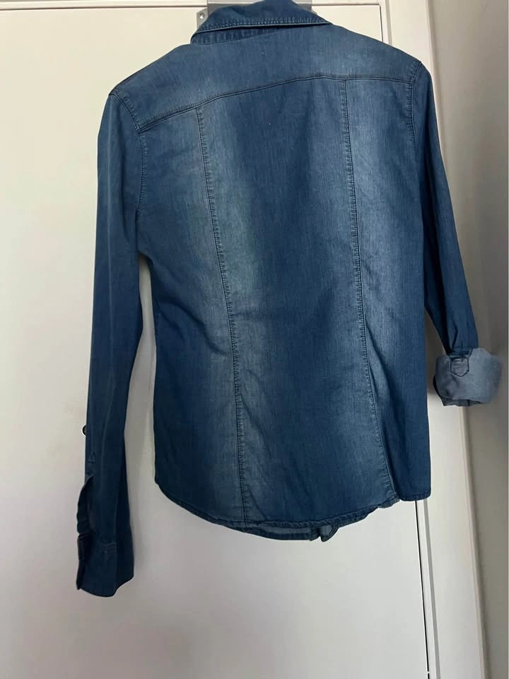 Guess Medium Blue Denim Shirt ladies - photo 3