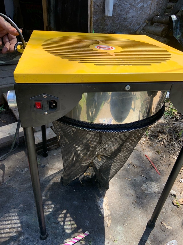 Electric Marijuana Bud Trimmer / Leaf Trimmer – Works Great - photo 2