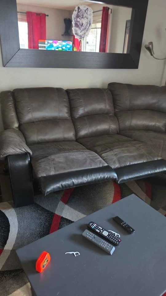 Five piece sectional couch - photo 3