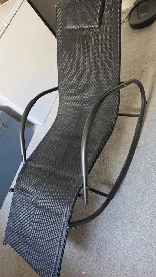 Rocker recliner - photo 2