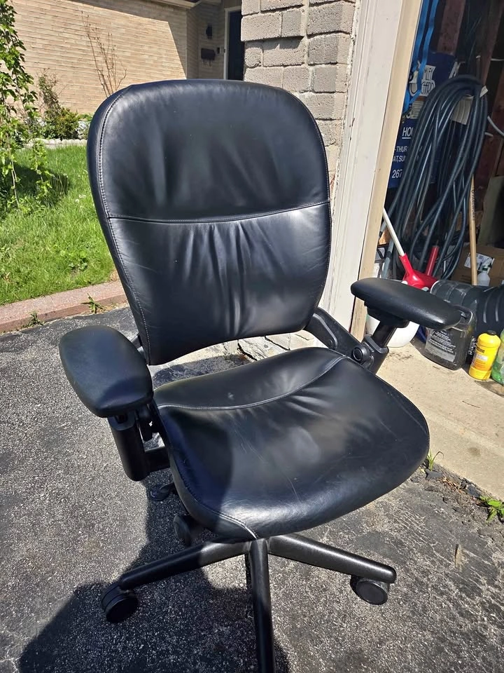 Steelcase Leap V1 Office Chair