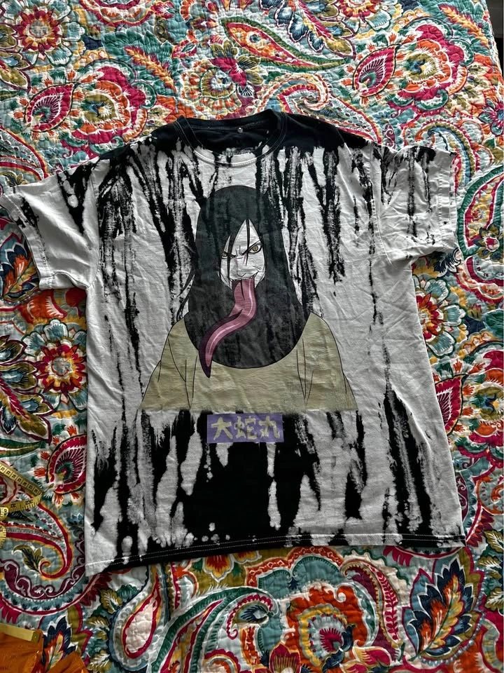Vintage Naruto Shippuden Orochimaru Graphic Tee (Size L)