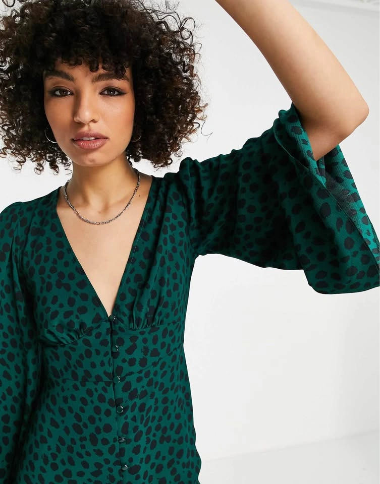 Animal Print Summer Mini Dress with 70s Flare Sleeves - photo 3