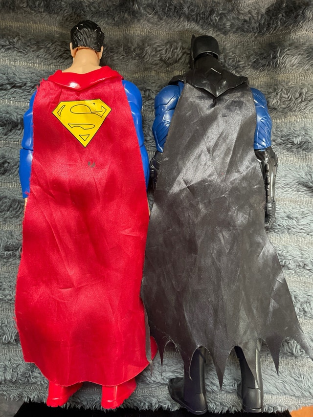 DC Comics Action Figures Lot - Superman & Blue Camo Batman - photo 2