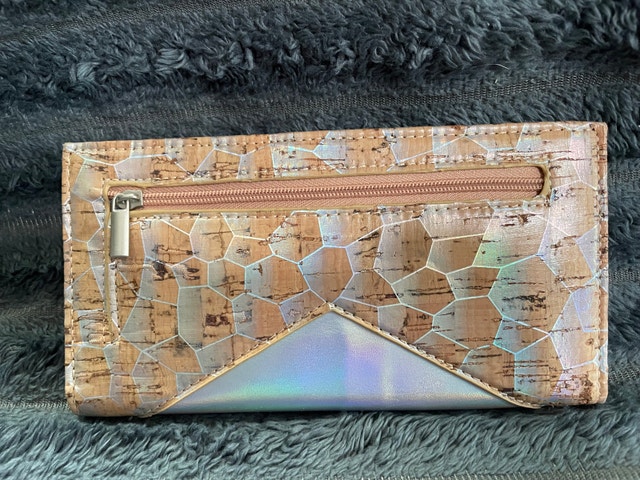 EUC: Vegan/Recycled Pixie Mood Wallet - photo 2