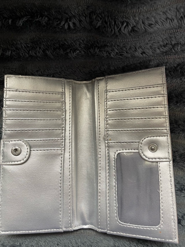 EUC: Vegan/Recycled Pixie Mood Wallet - photo 3