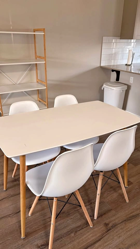 Dining Set with 4 Chairs