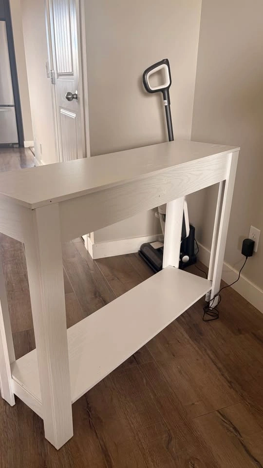 Console Table - photo 3