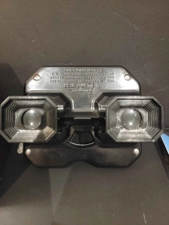 Vintage View-Master Stereoscope w/ Box & Reels - photo 5