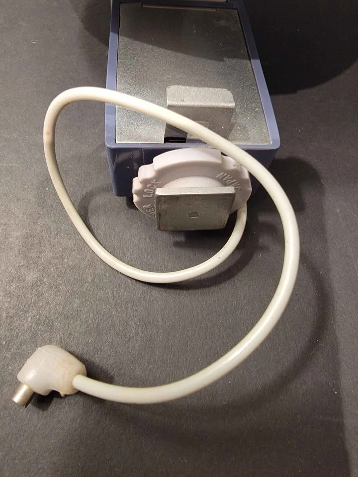 Vintage Rondo Tiltmity Royal Pocket Flash with Case - photo 5
