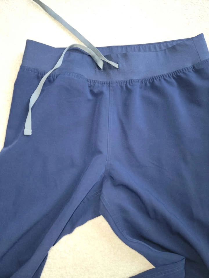 FIGS HW Livingston Scrub Pants Black/Navy L Petite (Each) - photo 4