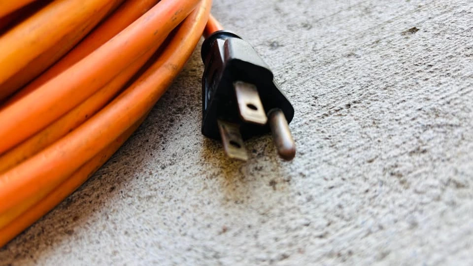 75 ft 16/3 Outdoor Extension Cord - photo 2