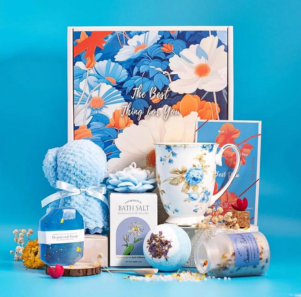 [MSRP $50] NEW Relaxing Spa Self Care Gift Box for Women
