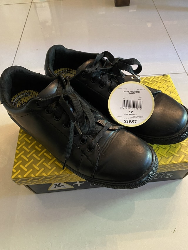 Tredsafe Footwear Size 12 mens