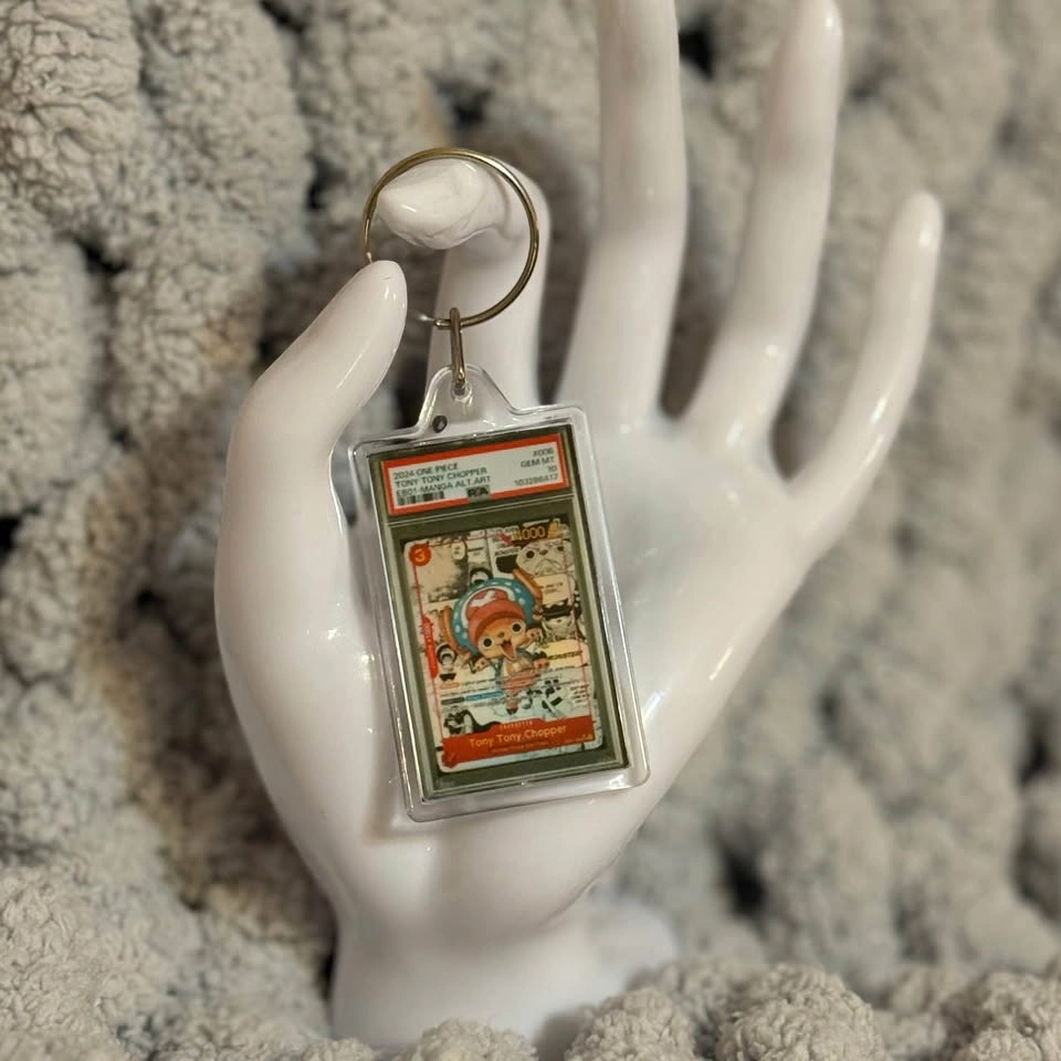 One Piece Tony Tony Chopper PSA 10 Keychain - photo 2