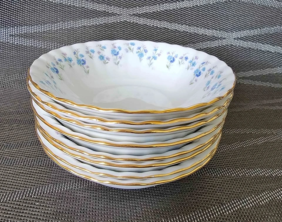 Royal Albert Memory Lane Bone China Bowls - Set of 8
